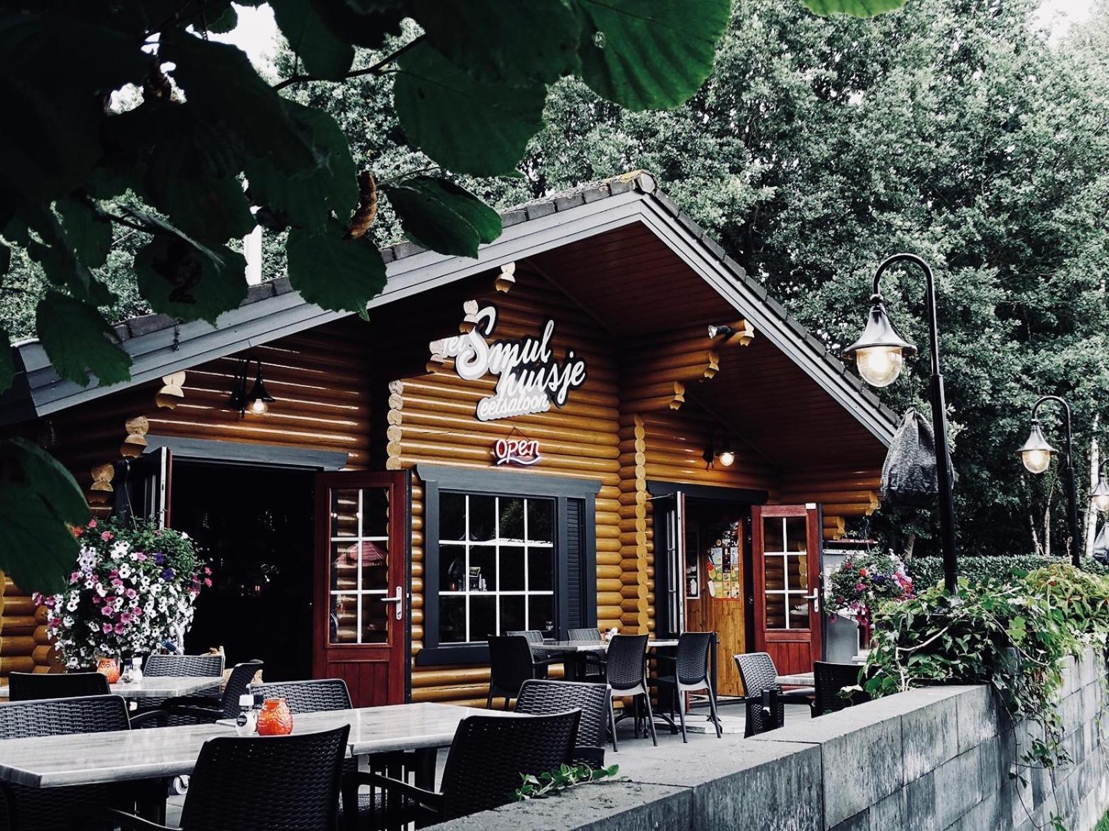 Heerlijk Vakantiehuisje In พุทเทิน ภายนอก รูปภาพ